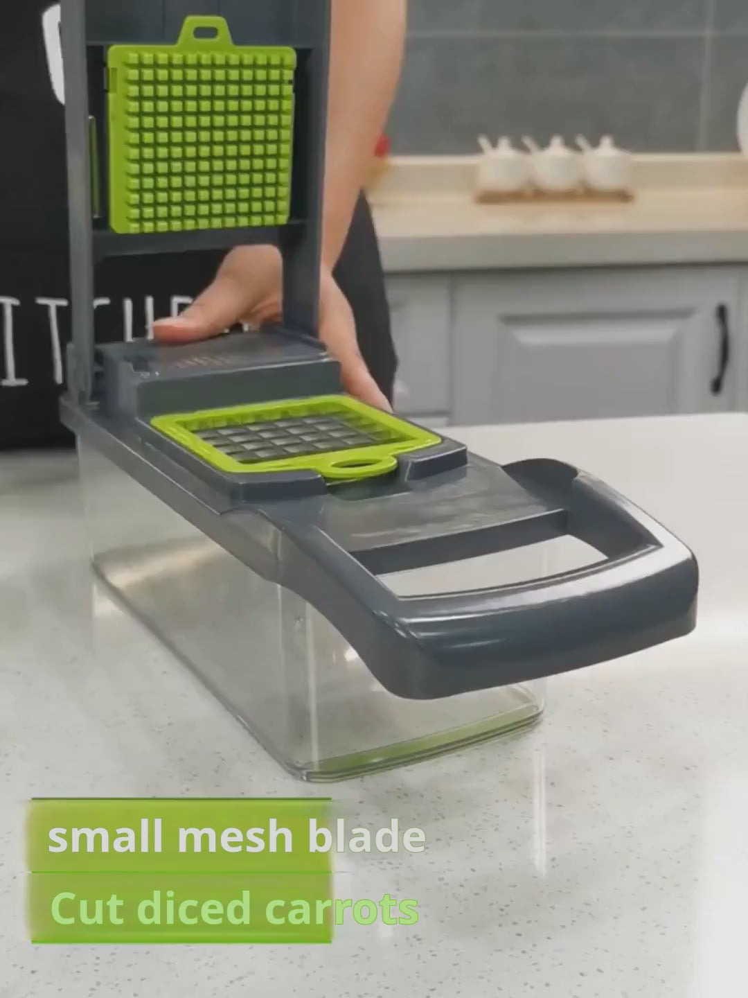 Multifunctional vegetable cutting tool for home use